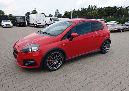 Abarth Grande Punto 1.4 16V Turbo ESSEESSE