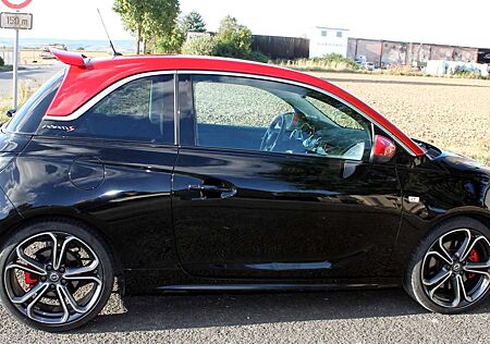 Opel Adam S