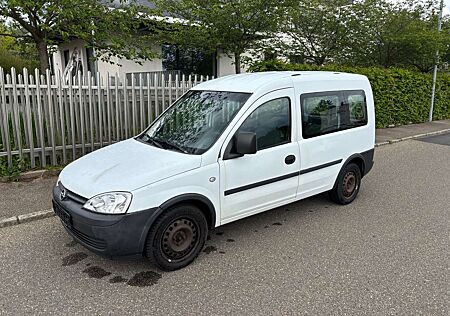 Opel Combo 1.3 CDTI Tour