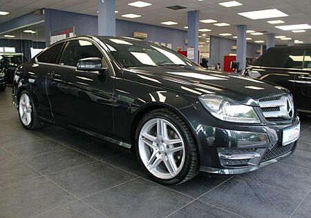 Mercedes-Benz C 180 Coupe - AMG SPORTPAKET -