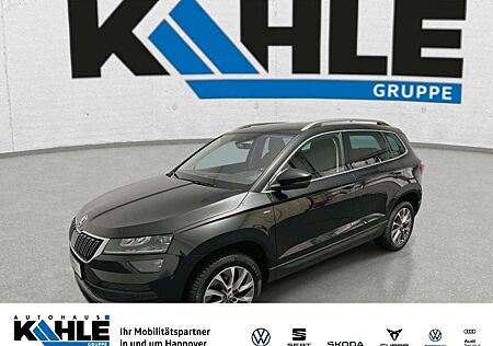 Skoda Karoq gebraucht kaufen Skoda Karoq 1.5 TSI Clever AHK LED RFK Sitzh Klimaaut.