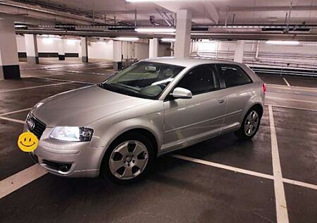 Audi A3 1.6 ATTRACTION TÜV NEU 06/27