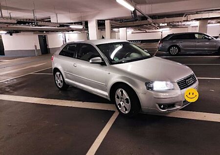 Audi A3 1.6 ATTRACTION TÜV NEU 06/27