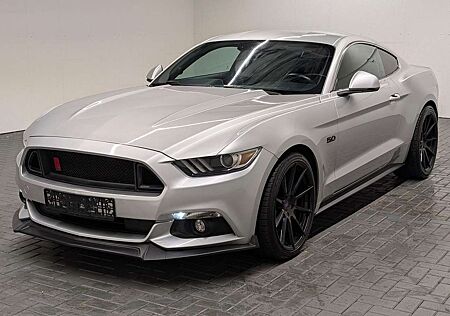 Ford Mustang V8 GT Xenon/Navi/Kamera/Leder/SHZ