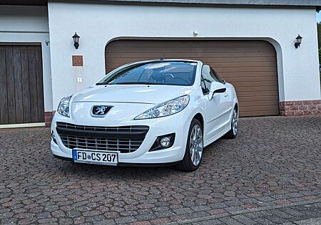 Peugeot 207 +CC+120+VTi+Platinum