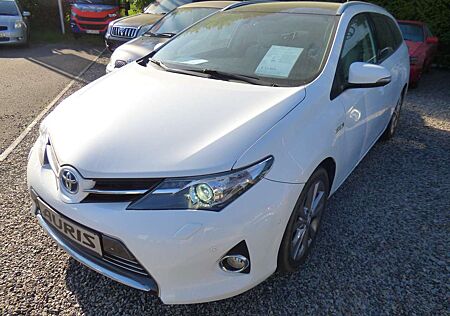 Toyota Auris 1.8 VVT-i Hybrid TS Executive