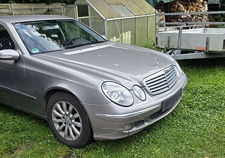 Mercedes-Benz E 220 CDI (211.006)