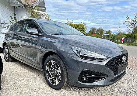 Hyundai i30 1.5 T-GDI DCT Advantage