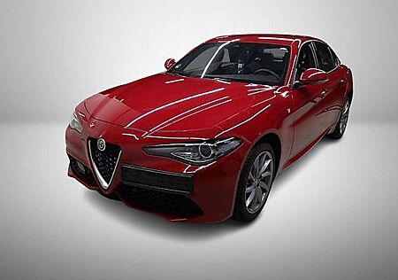 Alfa Romeo Giulia 2.0 Turbo TI Q4 AT8*Assistenz-P*Bi-Xenon*