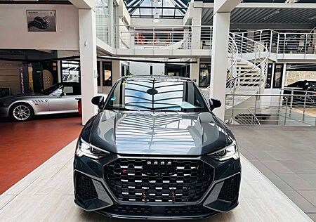 Audi RS Q3 2.5 TFSI quattro super Zustand ,TÜV Service Neu
