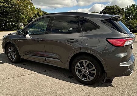 Ford Kuga 1.5 EcoBoost ST-LINE X