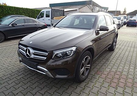 Mercedes-Benz GLC 220 d 4M Panoramadach, Leder, LED, Rückfahrkamera