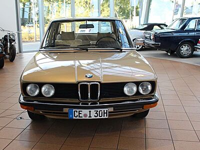 BMW 520 Automatik+Schiebedach+