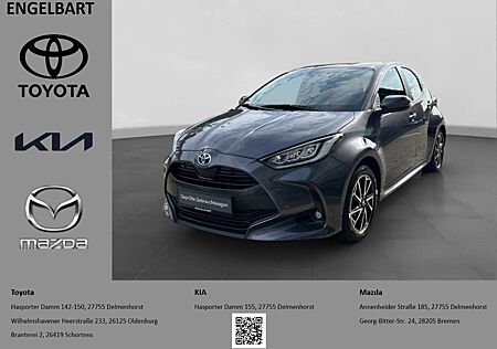 Toyota Yaris 1.5 Hybrid Team D Comfort Paket Allwetterreifen