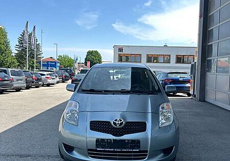 Toyota Yaris Sol