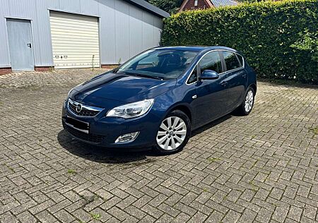 Opel Astra 2.0 CDTI DPF Cosmo