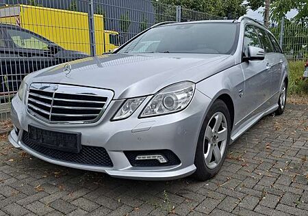 Mercedes-Benz E 350 T CGI BlueEFFICIENCY 7G-TRONIC Avantgarde