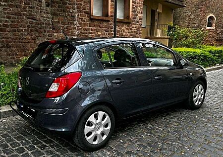 Opel Corsa 1.2 16V