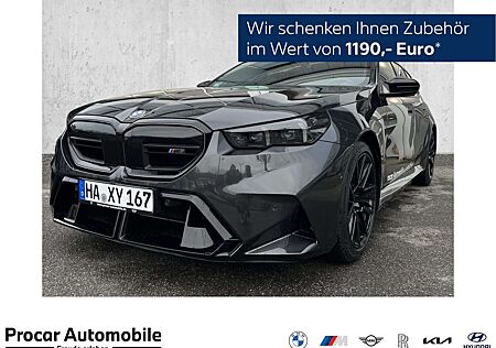 BMW M5 Touring 0,5%Versteu. VMAX PANO AHK Sitzlüft