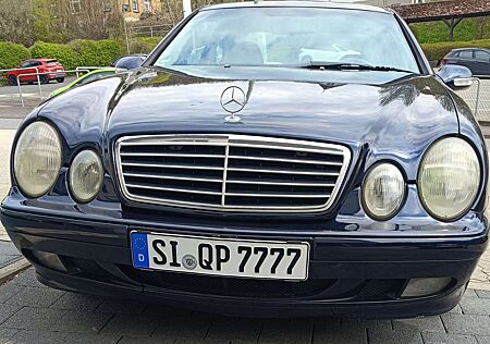 Mercedes-Benz CLK 200 CLK-Klasse Coupe Kompressor Avantgarde