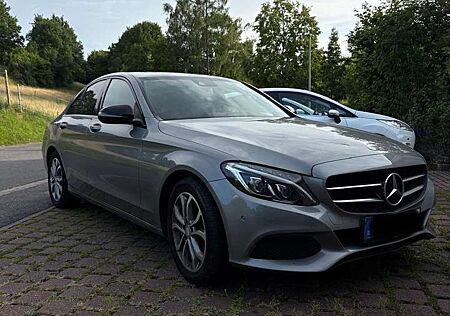 Mercedes-Benz C 250 Lim. Burmester, Schiebedach, Night Paket
