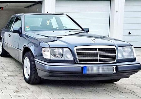Mercedes-Benz E 280 E280 W124 • 193 PS • Sammlerzustand