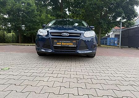 Ford Focus Turnier 1.0 EcoBoost Start-Stopp-System Trend