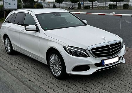 Mercedes-Benz C 200 T CGI (205.242) Top zustadnd