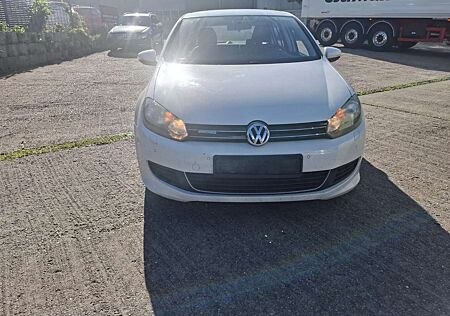 VW Golf Volkswagen 1.6 TDI DPF BlueMotion