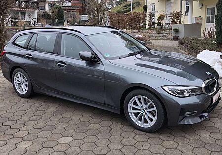 BMW 320 d xDrive Sport Line