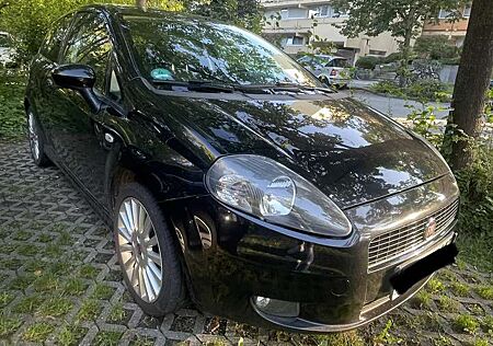 Fiat Grande Punto Beschädigtes Fahrzeug!