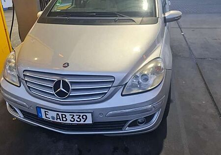Mercedes-Benz B 200 CDI Autotronic