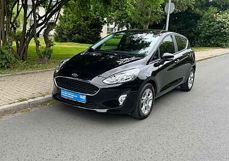 Ford Fiesta Cool. 2 Hand. Km 62.008.Scheckheftgepflegt