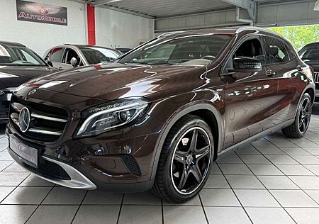 Mercedes-Benz GLA 250 4Matic Edition 1 XENON NAVI KAM