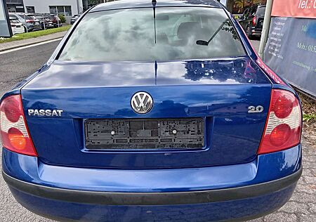 VW Passat gebraucht kaufen VW Passat Volkswagen Family 2.0 ( 1 Hand**)