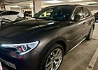 Alfa Romeo Stelvio 2.0 Turbo 16V AT8-Q4 First Edition