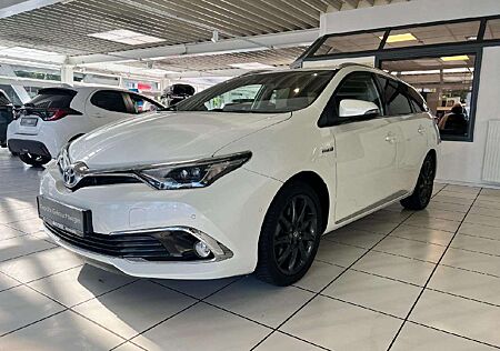 Toyota Auris 1.8l Hybrid Executive