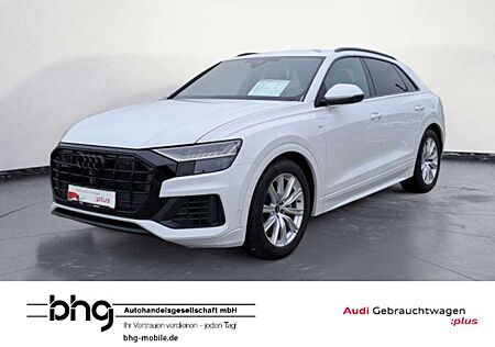 Audi Q8 55 TFSIe quattro S-Line AAS Matrix Keyless