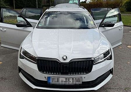 Skoda Superb Combi 2.0 TDI 4x4 DSGSportline