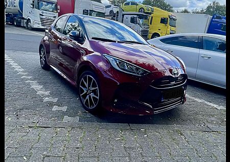 Toyota Yaris Hybrid Style