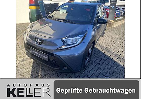 Toyota Aygo (X) Pulse LED-KOMFORT.P-ALLWETTERREIFEN-CARPLAY