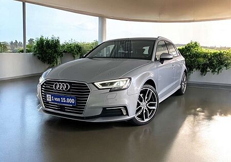 Audi A3 Sportback 40 e-tron Sport Automatik - AHK/ Navi/ S