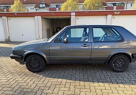 VW Golf Volkswagen (C)