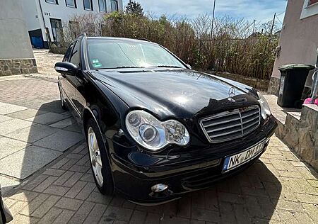 Mercedes-Benz C 280 T 4Matic Automatik Elegance Sport Edition LPG