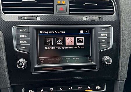 VW Golf Volkswagen GTD BlueMotion Technology DSG