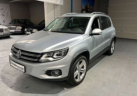 VW Tiguan Volkswagen 4Motion Automatik Navi Xenon AHK Alcant.