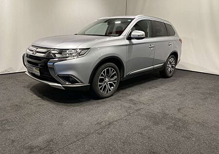 Mitsubishi Outlander gebraucht kaufen Mitsubishi Outlander 4WD 7-Sitzer AHK Kamera SHZ Klima Xeno