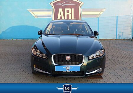Jaguar XF .3.0.V6.ACC.AUT.NAV.PDC.XENON.KAMERA Klima Xenon