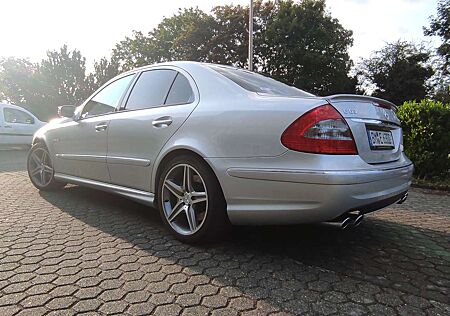 Mercedes-Benz E 63 AMG E-Klasse 7G-TRONIC