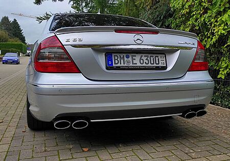 Mercedes-Benz E 63 AMG E-Klasse 7G-TRONIC
